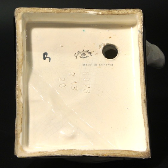 Goldscheider-Ida-Meisinger-Scottie-Dog-D