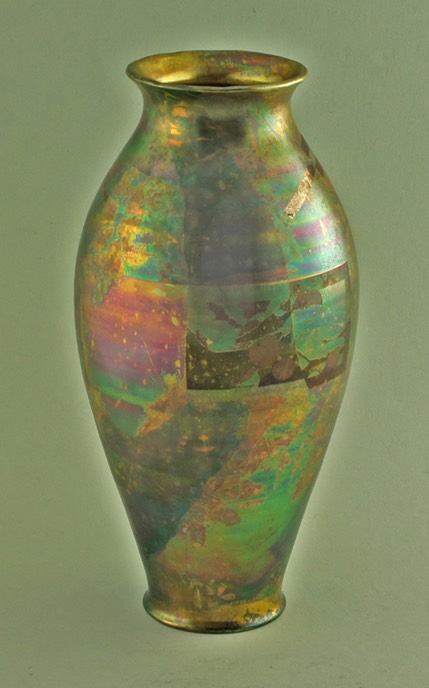 Tony-Laverick-ceramic-vase-lustre-B