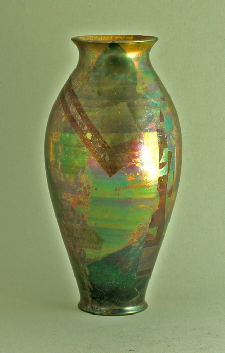 Tony-Laverick-ceramic-vase-lustre-C