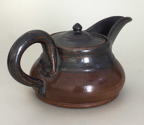 Vally-Wieselthier-Wiener-Werkstätte-Teapot-B